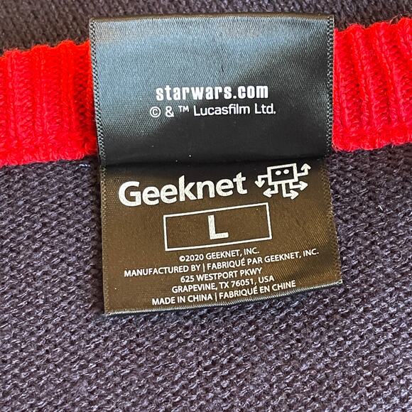 Star Wars Geeknet Mandalorian The Child Grogu Ugly Christmas Sweater Size L NWOT - Picture 5 of 5